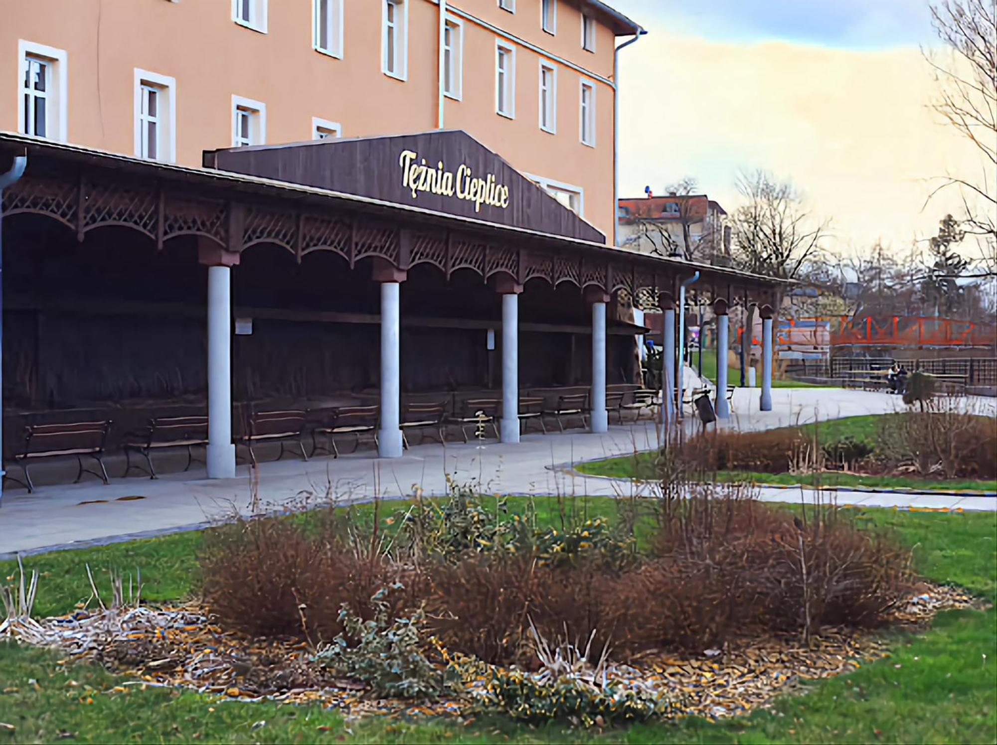 Elizjum Nad Termami Cieplice Apartment
